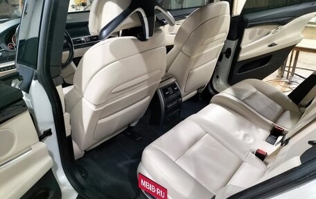 BMW 5 серия, 2011 год, 1 800 000 рублей, 7 фотография