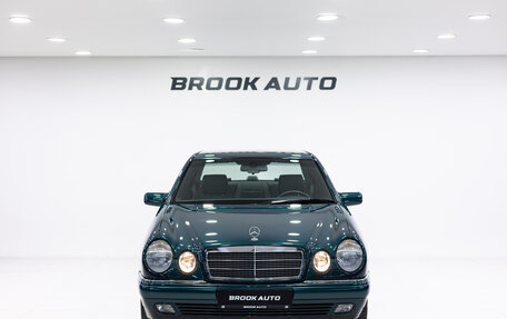 Mercedes-Benz E-Класс, 1996 год, 4 990 000 рублей, 2 фотография