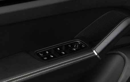 Porsche Cayenne III, 2021 год, 8 998 444 рублей, 20 фотография