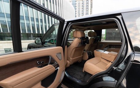 Land Rover Range Rover IV рестайлинг, 2025 год, 27 500 000 рублей, 17 фотография