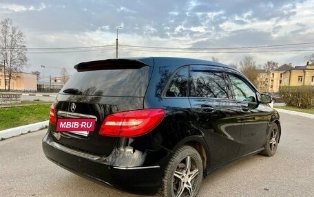 Mercedes-Benz B-Класс, 2013 год, 1 050 000 рублей, 3 фотография