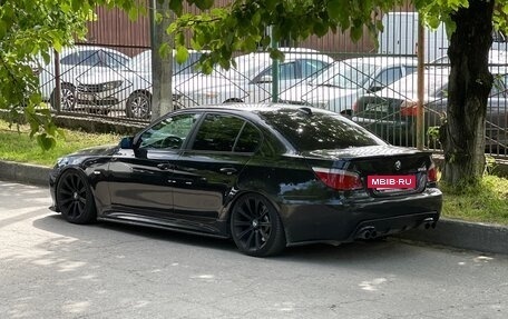 BMW 5 серия, 2007 год, 1 650 000 рублей, 6 фотография