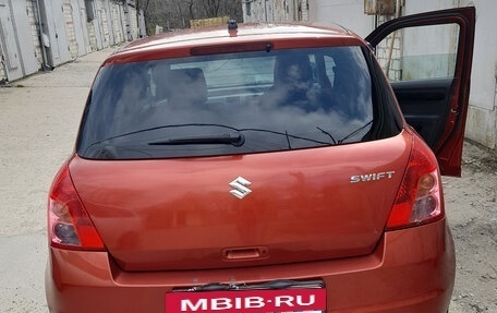 Suzuki Swift III, 2009 год, 555 000 рублей, 2 фотография