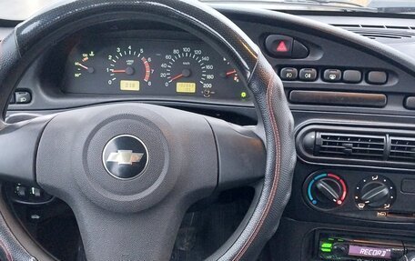 Chevrolet Niva I рестайлинг, 2015 год, 650 000 рублей, 3 фотография