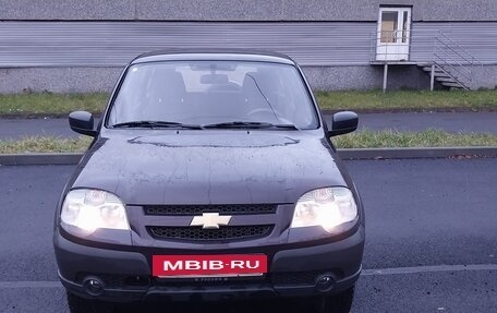 Chevrolet Niva I рестайлинг, 2015 год, 650 000 рублей, 6 фотография