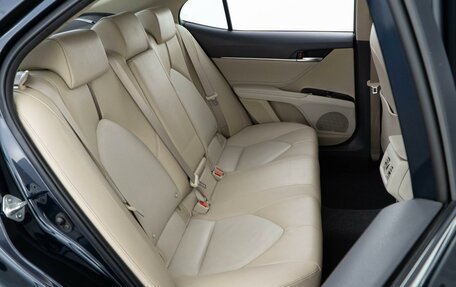 Toyota Camry, 2020 год, 2 432 444 рублей, 7 фотография