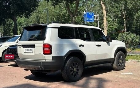 Toyota Land Cruiser Prado, 2024 год, 8 400 000 рублей, 4 фотография