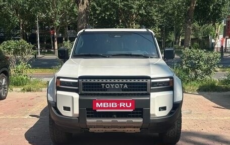 Toyota Land Cruiser Prado, 2024 год, 8 400 000 рублей, 5 фотография