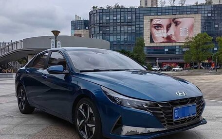 Hyundai Elantra, 2022 год, 1 185 000 рублей, 3 фотография