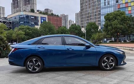 Hyundai Elantra, 2022 год, 1 185 000 рублей, 7 фотография