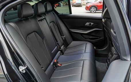 BMW 3 серия, 2021 год, 4 200 000 рублей, 7 фотография