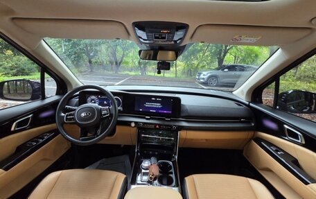 KIA Carnival, 2024 год, 11 фотография