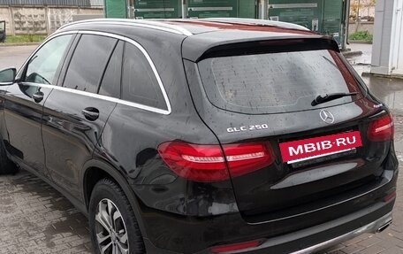 Mercedes-Benz GLC, 2018 год, 3 330 000 рублей, 6 фотография