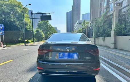 Volkswagen Jetta VII, 2022 год, 1 290 000 рублей, 4 фотография