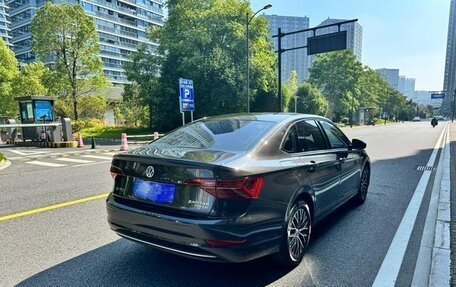 Volkswagen Jetta VII, 2022 год, 1 290 000 рублей, 5 фотография