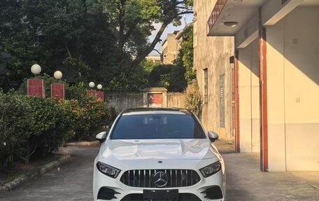 Mercedes-Benz A-Класс, 2022 год, 1 750 000 рублей, 5 фотография