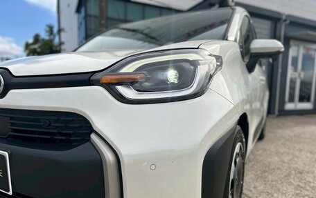 Toyota Sienta, 2022 год, 1 460 000 рублей, 7 фотография