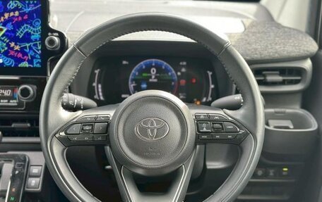 Toyota Sienta, 2022 год, 1 460 000 рублей, 13 фотография