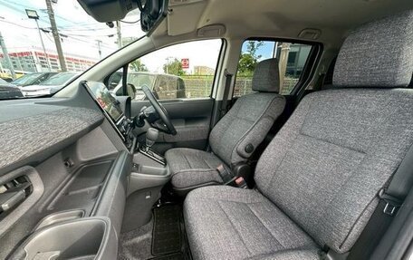 Toyota Sienta, 2022 год, 1 460 000 рублей, 11 фотография