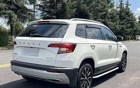 Skoda Karoq I, 2021 год, 1 370 000 рублей, 4 фотография