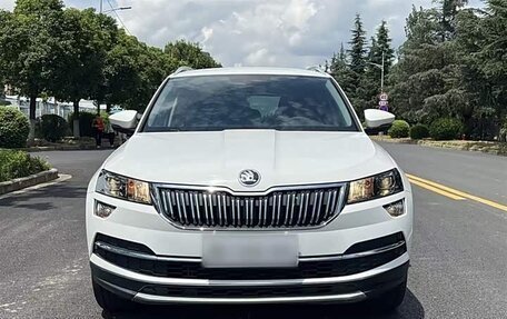 Skoda Karoq I, 2021 год, 1 370 000 рублей, 6 фотография