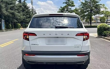 Skoda Karoq I, 2021 год, 1 370 000 рублей, 3 фотография