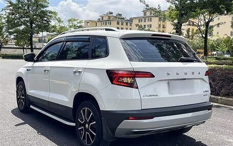 Skoda Karoq I, 2021 год, 1 370 000 рублей, 2 фотография