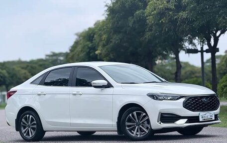 Ford Focus IV, 2021 год, 1 230 000 рублей, 3 фотография