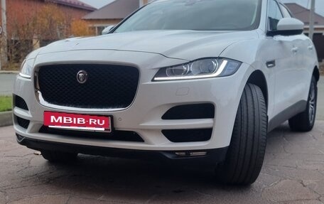 Jaguar F-Pace, 2018 год, 3 200 000 рублей, 2 фотография