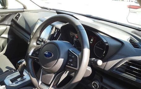 Subaru XV II, 2018 год, 1 600 000 рублей, 2 фотография