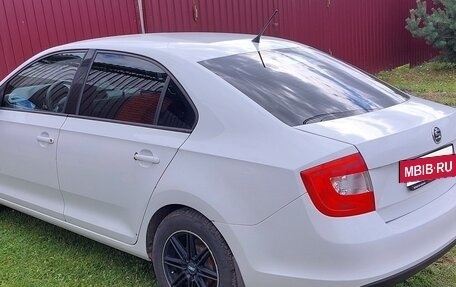 Skoda Rapid I, 2014 год, 800 000 рублей, 5 фотография