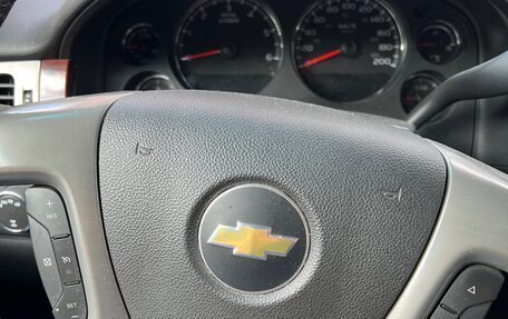 Chevrolet Tahoe III, 2012 год, 2 100 000 рублей, 1 фотография