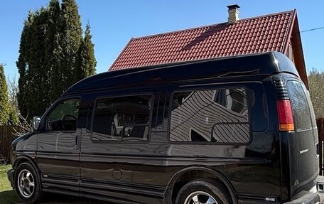 Chevrolet Express II, 2000 год, 1 200 000 рублей, 1 фотография