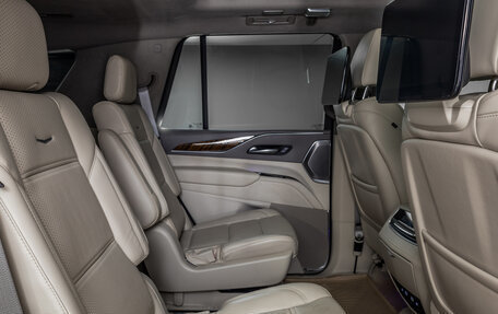 Cadillac Escalade V, 2021 год, 10 136 000 рублей, 10 фотография