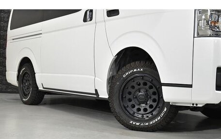 Toyota HiAce H200, 2022 год, 4 500 000 рублей, 4 фотография