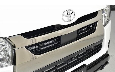 Toyota HiAce H200, 2022 год, 4 500 000 рублей, 12 фотография