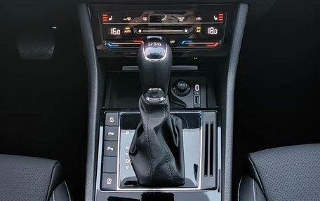 Skoda Superb III рестайлинг, 2022 год, 2 186 000 рублей, 10 фотография