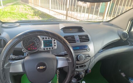 Chevrolet Spark III, 2012 год, 550 000 рублей, 6 фотография