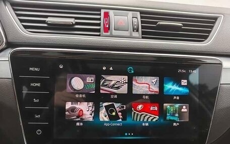 Skoda Superb III рестайлинг, 2022 год, 2 228 000 рублей, 10 фотография