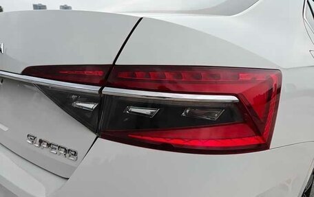 Skoda Superb III рестайлинг, 2022 год, 2 228 000 рублей, 22 фотография