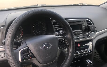 Hyundai Elantra VI рестайлинг, 2016 год, 1 185 000 рублей, 5 фотография