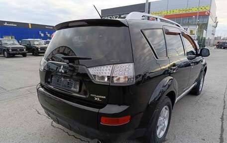 Mitsubishi Outlander III рестайлинг 3, 2007 год, 1 050 000 рублей, 7 фотография