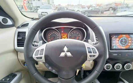 Mitsubishi Outlander III рестайлинг 3, 2007 год, 1 050 000 рублей, 19 фотография