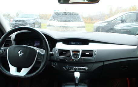 Renault Laguna III рестайлинг, 2008 год, 750 000 рублей, 15 фотография