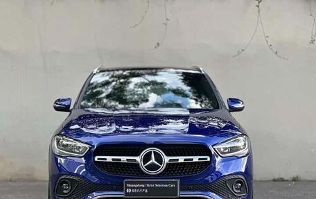 Mercedes-Benz GLA, 2021 год, 1 990 000 рублей, 3 фотография