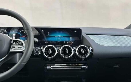 Mercedes-Benz GLA, 2021 год, 1 990 000 рублей, 12 фотография