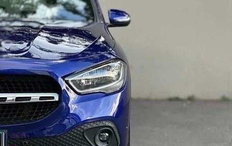 Mercedes-Benz GLA, 2021 год, 1 990 000 рублей, 4 фотография