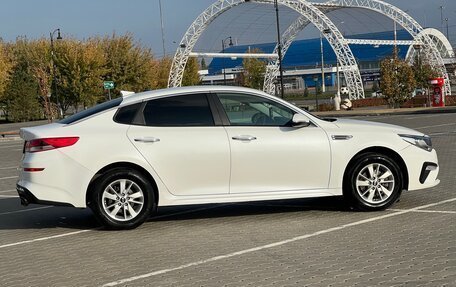 KIA Optima IV, 2018 год, 1 590 000 рублей, 13 фотография