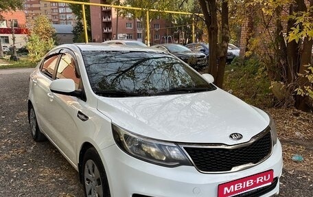 KIA Rio III рестайлинг, 2016 год, 680 000 рублей, 1 фотография