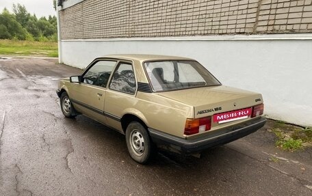 Opel Ascona C, 1982 год, 300 000 рублей, 6 фотография